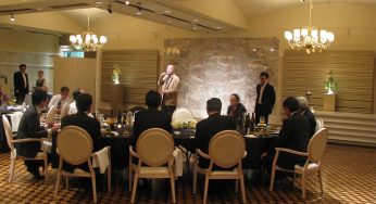 Tuyển phiên dịch Cabin tiếng Nhật cho các đoàn xúc tiến hội thảo