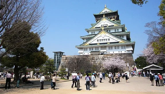 Lâu đài Osaka – biểu tượng lịch sử, kiệt tác kiến trúc và tuyệt tác thắng cảnh
