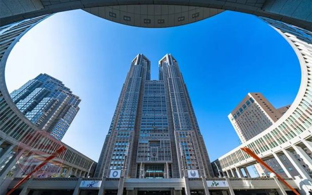 Tòa nhà Tokyo Metropolitan tour đi nhật mùa tuyết