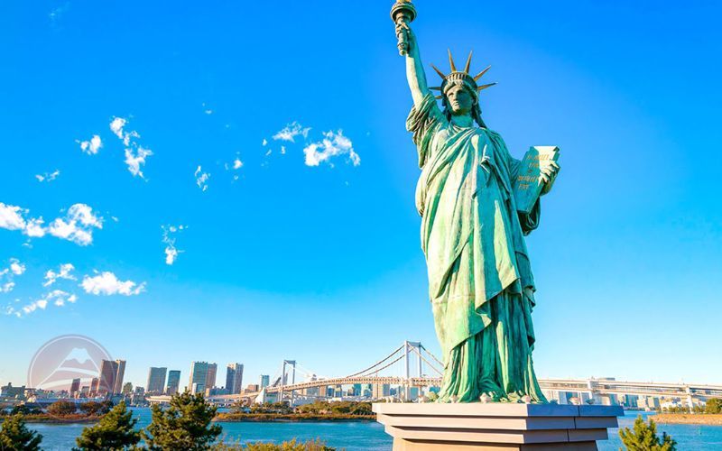 Vịnh Odaiba với bức tượng nữ thần tự do Odaiba được du khách yêu thích check-in