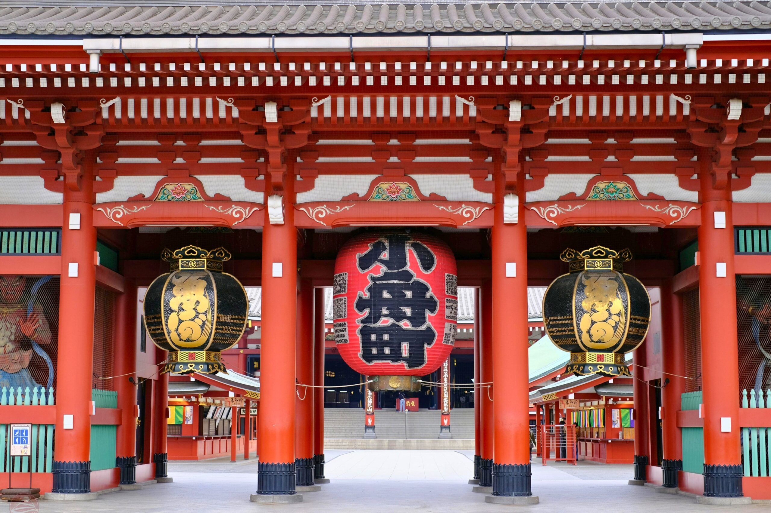 3. Asakusa Kannon – ngôi chùa cổ nhất Tokyo