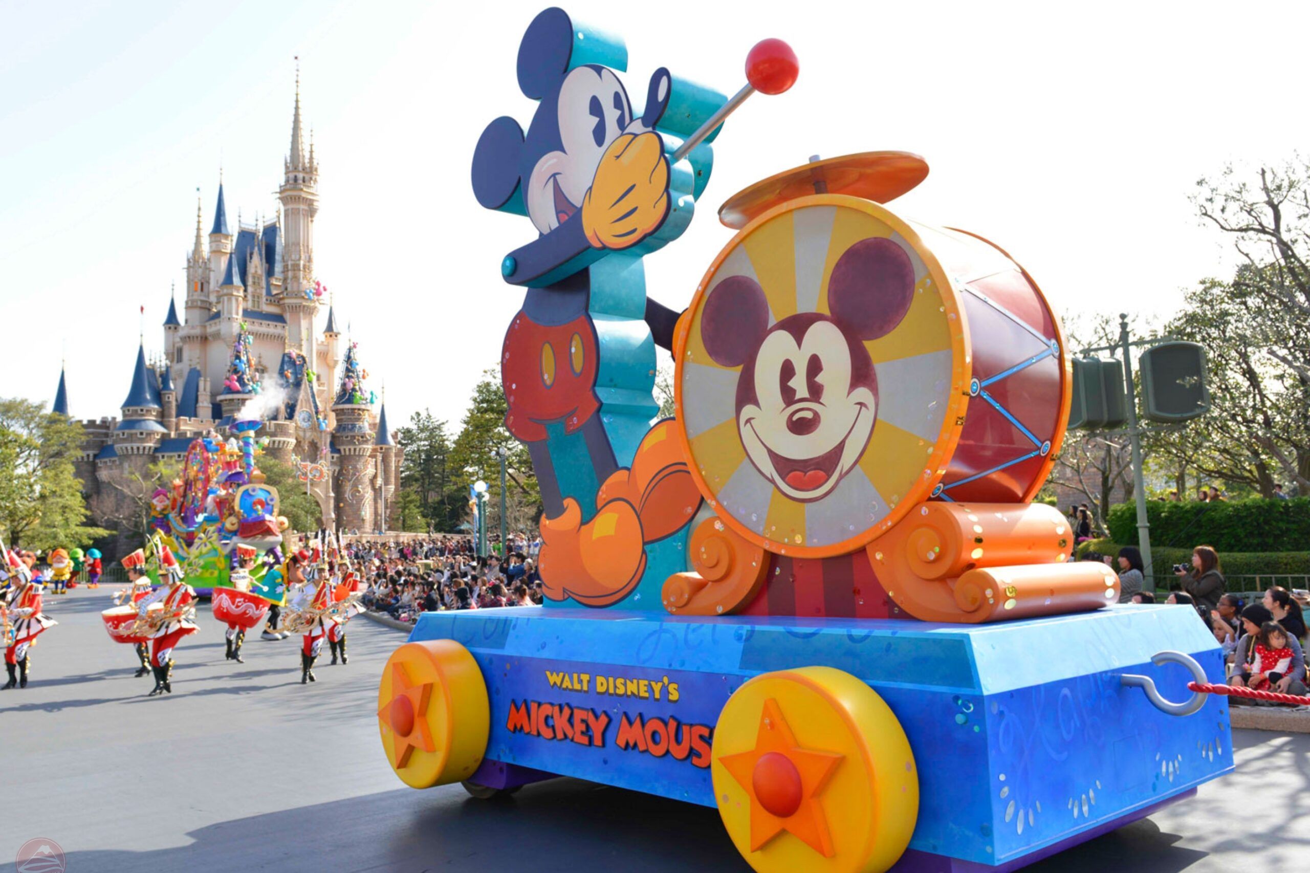 Lần đầu đi công viên Disney - Bỏ lỡ show và ăn uống không hợp lý