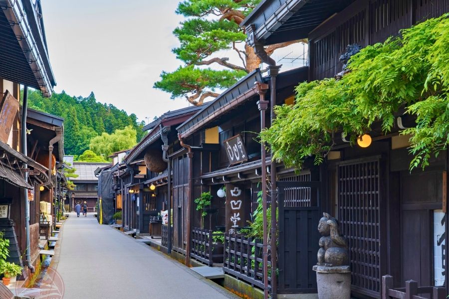 Khu phố cổ Sanmachi Suji tại Takayama