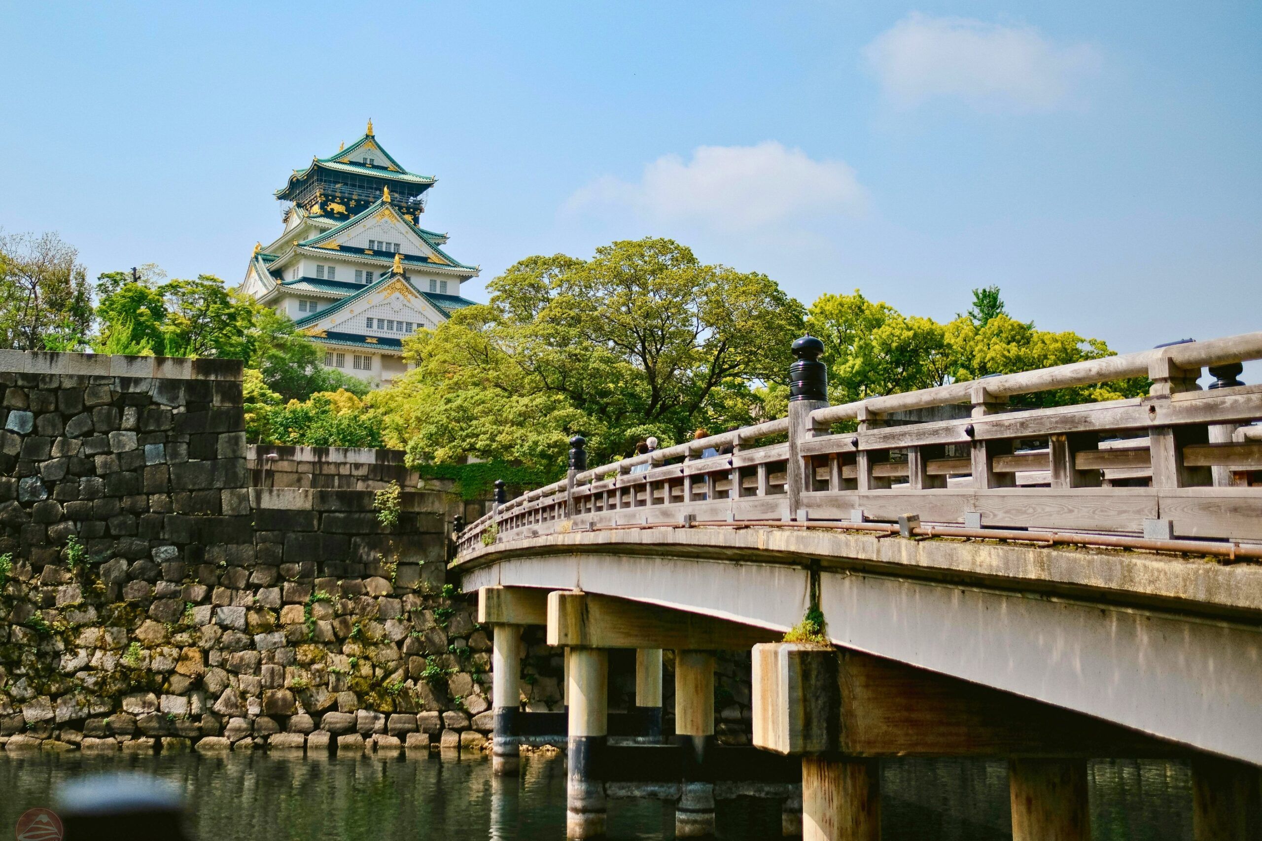 Osaka Castle Công trình được xây dựng trên nền chùa cổ