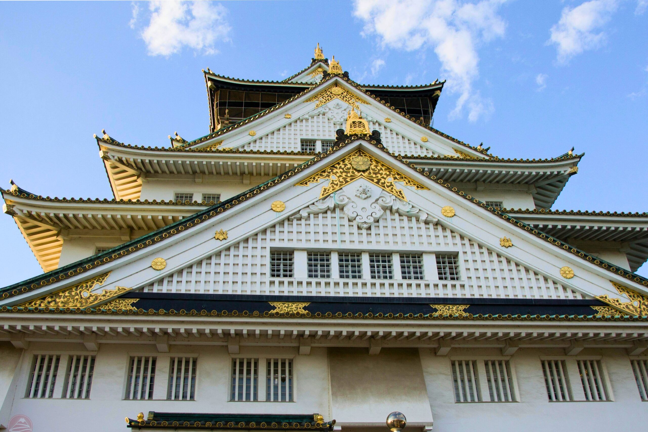Vì sao Osaka Castle thu hút du khách?