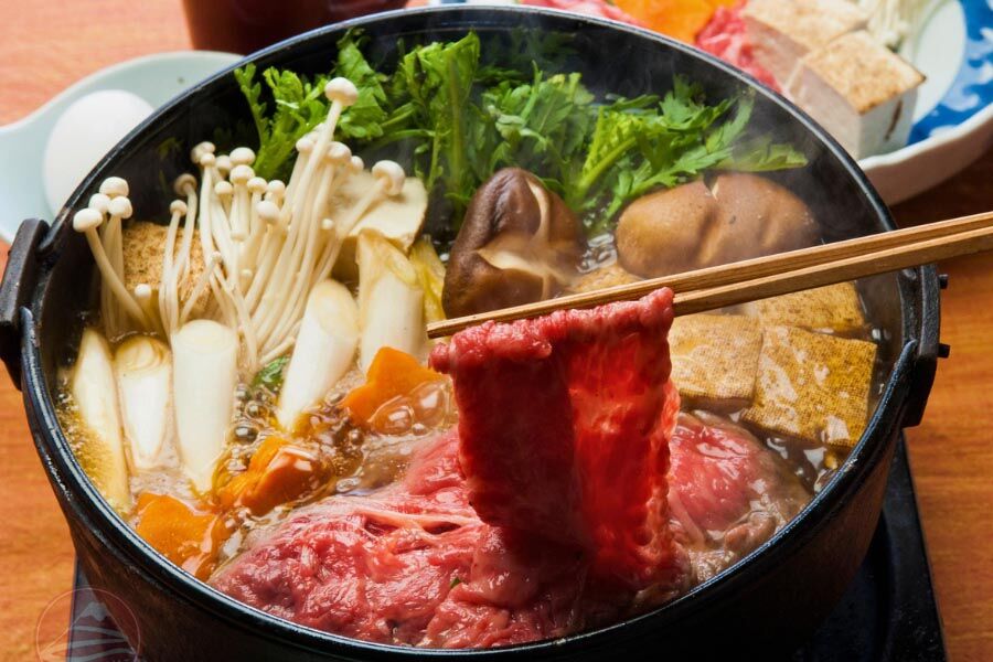 Lẩu Sukiyaki