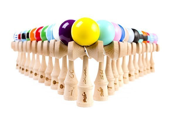 All-Kendamas-V-shape-Kendama-USA-product-shots-3008