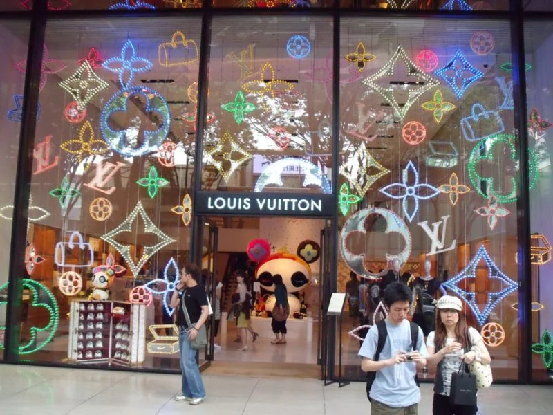 Cafe nhà hàng của “ông lớn” Louis Vuitton ở Osaka sang chảnh cỡ nào