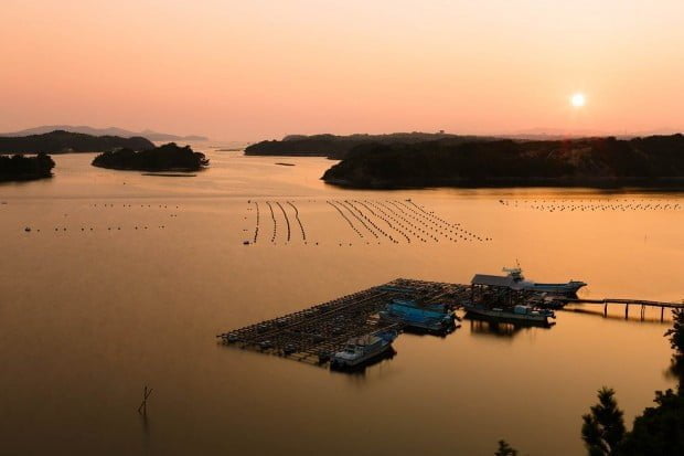 ago-bay-sunset-ise-shima
