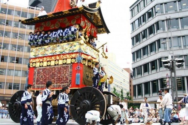 le-hoi-gion_kyoto2