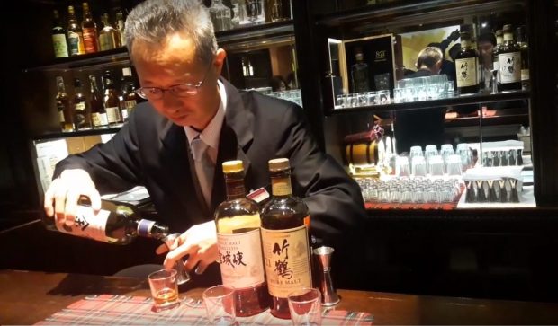 Thử whisky tại Nikka Yoichi