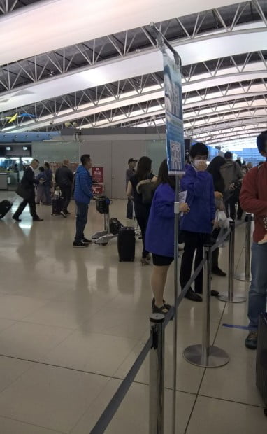 Đội ngũ hướng dẫn tại sân bay