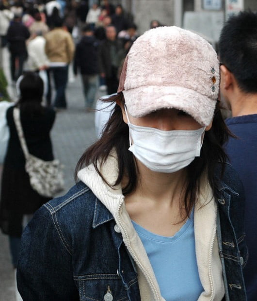 tokyo-bubble-of-privacy-nhatbanaz