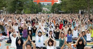 yoga ở Heian-Jingu-nhat-ban