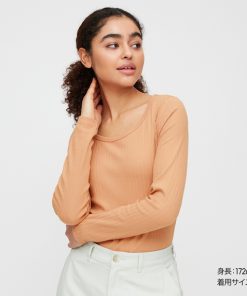 Áo thun tăm UNIQLO hạ giá cố định?!